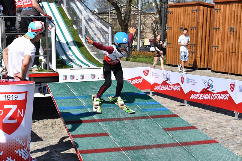 Akademia Lotnika w Pabianicach