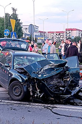 Kraksa na skrzyżowaniu-50141