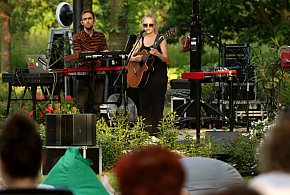 Magia muzyki wśród kwiatów – Bloom Festival 2025 w Afloparku-63156