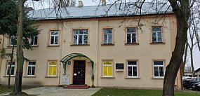 Zamkowa 6 do remontu. Przeniosą tu poradnię