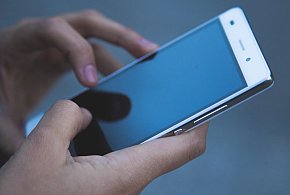 Trwa wygaszanie technologii. Starsze telefony mogą stracić internet-63377