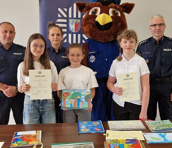 Policjanci rozstrzygnęli konkurs   - 63531