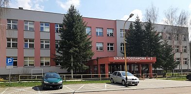 LIST DO REDAKCJI: dzikie imprezy pod daszkiem szkoły-64103
