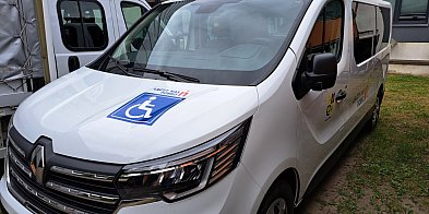 Nowy bus już na drogach Dobronia-64180