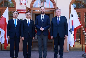 Nowa umowa na czołgi K2 coraz bliżej. "Wzmocnić polski przemysł zbrojeniowy"-64310