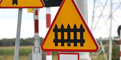Przejazd kolejowy do likwidacji? Gmina Dobroń mówi "NIE"-64344