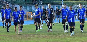 Czterech liderów zagra w sobotę w Pabianicach