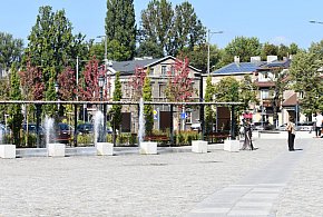 „Pabianiccy Ocaleni” – wystawa plenerowa na Starym Rynku-65622