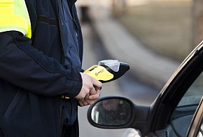 Pani na bani za kierownicą Opla mimo sądowego zakazu-67250