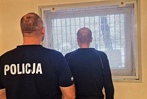 Przehulał skradzione pieniądze i z hotelu trafił za kratki-68013