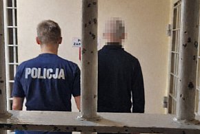 36-latka pobita i okradziona na ulicy. Zatrzymano 23-latka-69094