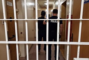 Włamywacz przyłapany na "robocie"