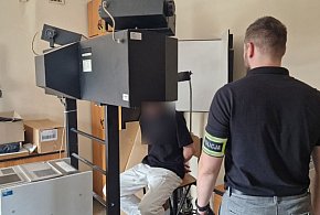 Grozili nożem i tłuczkiem. Grozi im 20 lat więzienia