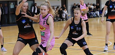 Demolka przy św. Jana. Koszykarki Grota kosz od „setki”