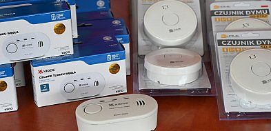 Czujki dymu i czadu dla wybranych. Kto je dostanie?