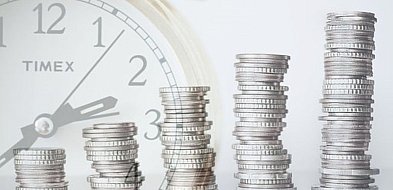 Ile emeryt może dorobić i nie stracić