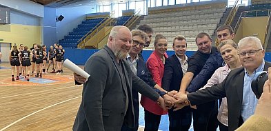 Ministerstwo sportu dało pół miliona dla klubów z Pabianic