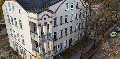 Kamienica przy Gdańskiej znowu na sprzedaż