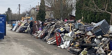 Śmieci zalegały latami. Teraz trwa wielka akcja sprzątania