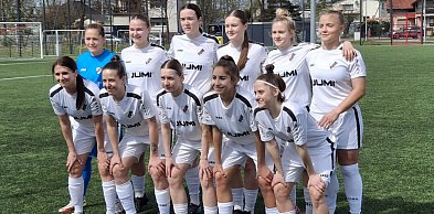 Strzelać nie kazano. Piłkarki PTC przegrały „mecz o sześć punktów”