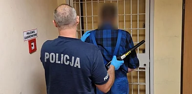 Wywiózł kradziony samochód na lawecie i chciał sprzedać na części