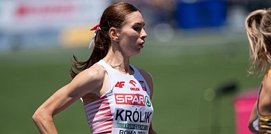 Naleśnik i diamenty, czyli pierwsze starty Kingi Królik