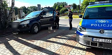 Szedł w samej bieliźnie w kierunku Dłutowa