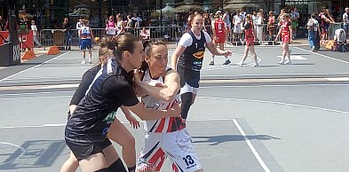 Kosz 3x3: Grot i Szerszenie walczyli w Basketmanii