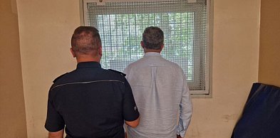 Po służbie rozpoznał poszukiwanego. 64-latek trafił do aresztu
