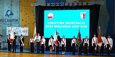 Starosta rozdał stypendia-65593