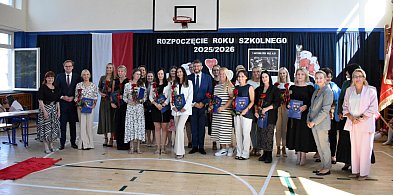 Nowi nauczyciele mianowani w przedszkolach miejskich i podstawówkach-65595