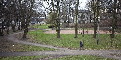 Zaginiona nastolatka odnaleziona w parku-66756