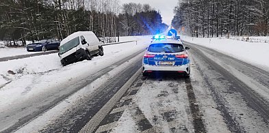 Poranny poślizg i finał jazdy w rowie-68887