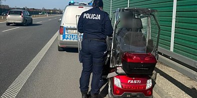 Wózkiem elektrycznym na ekspresówce