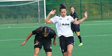 Królowe kartek i remisów. Piłkarki PTC zakończyły rundę-67511