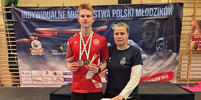 Badminton: złoto i srebro Kacpra Grabarza w mistrzostwach Polski-68499