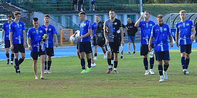 Czterech liderów zagra w sobotę w Pabianicach