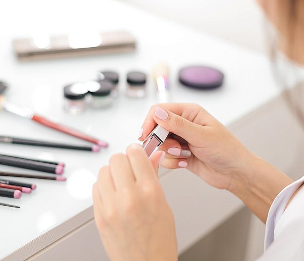 Nie używaj tych kosmetyków. GIS ostrzega przed produktami-68067