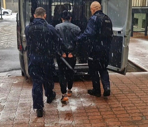 Narkotykowy duet w rękach policji-68070