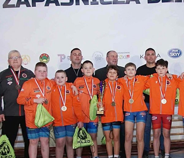Nelson wygrał turniej Krajowej Ligi Zapaśniczej!