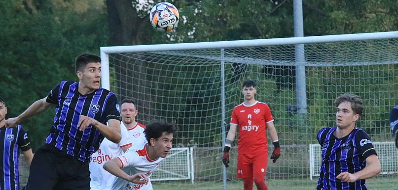 Zagrali na remis. PTC Pabianice – GKS Ksawerów 1:1