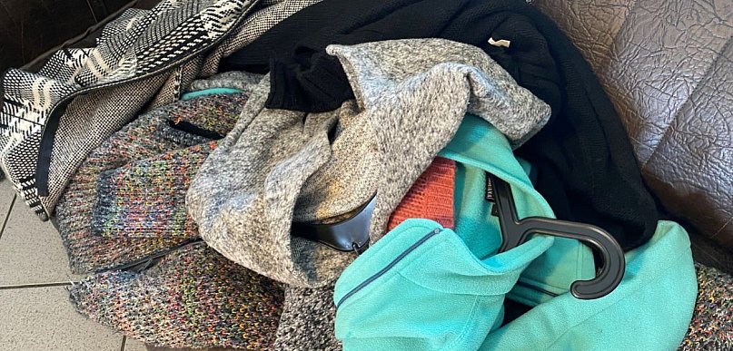 Zbiórka odpadów tekstylnych w mieście. Jak się przygotować?