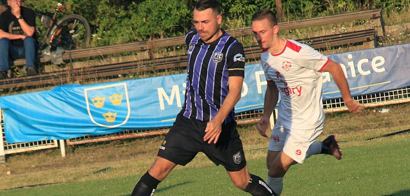 Polegli z Kutnem. Dziewięć goli w bramce PTC!