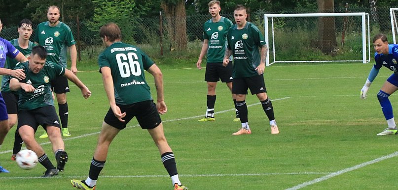 Pół tuzina w bramce. Porażka Jutrzenki Bychlew