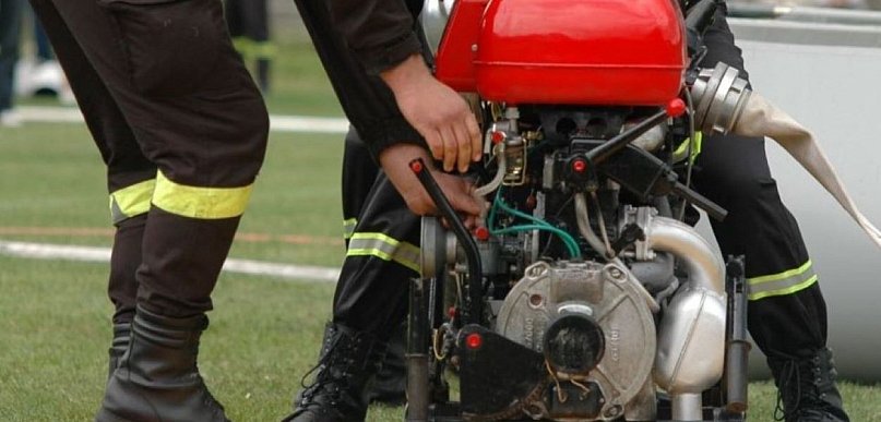 Woda zalała hurtownię tkanin