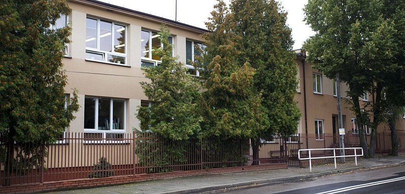 Nauczycielce na lekcji puściły nerwy i...wyciągnęła nóż