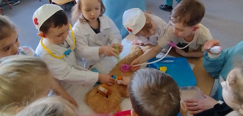 „Jeżyki” i Klinika Pluszaka ruszyły na ratunek