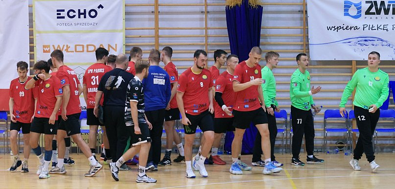 Grzęzną w dole tabeli. Trzynasta porażka Pabiksu