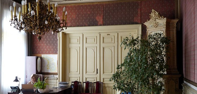 Remont „Złotej Sali” zaczną od zmiany tapet