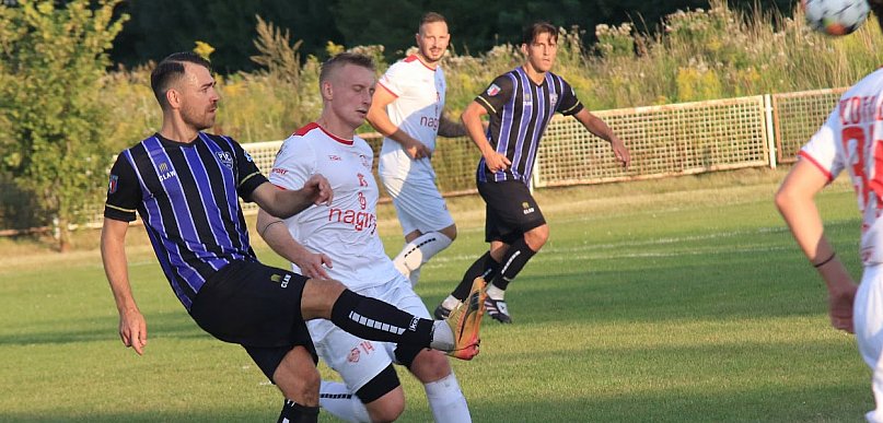 Hat-trick Adama Patory. Piłkarze PTC nadal bez straty punktu!